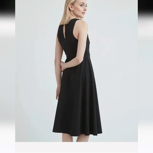 RW&CO - Picture 3 of 6